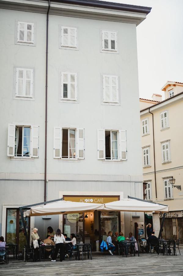 Monolocale Marino In Centro Storico Apartment Trieste Luaran gambar